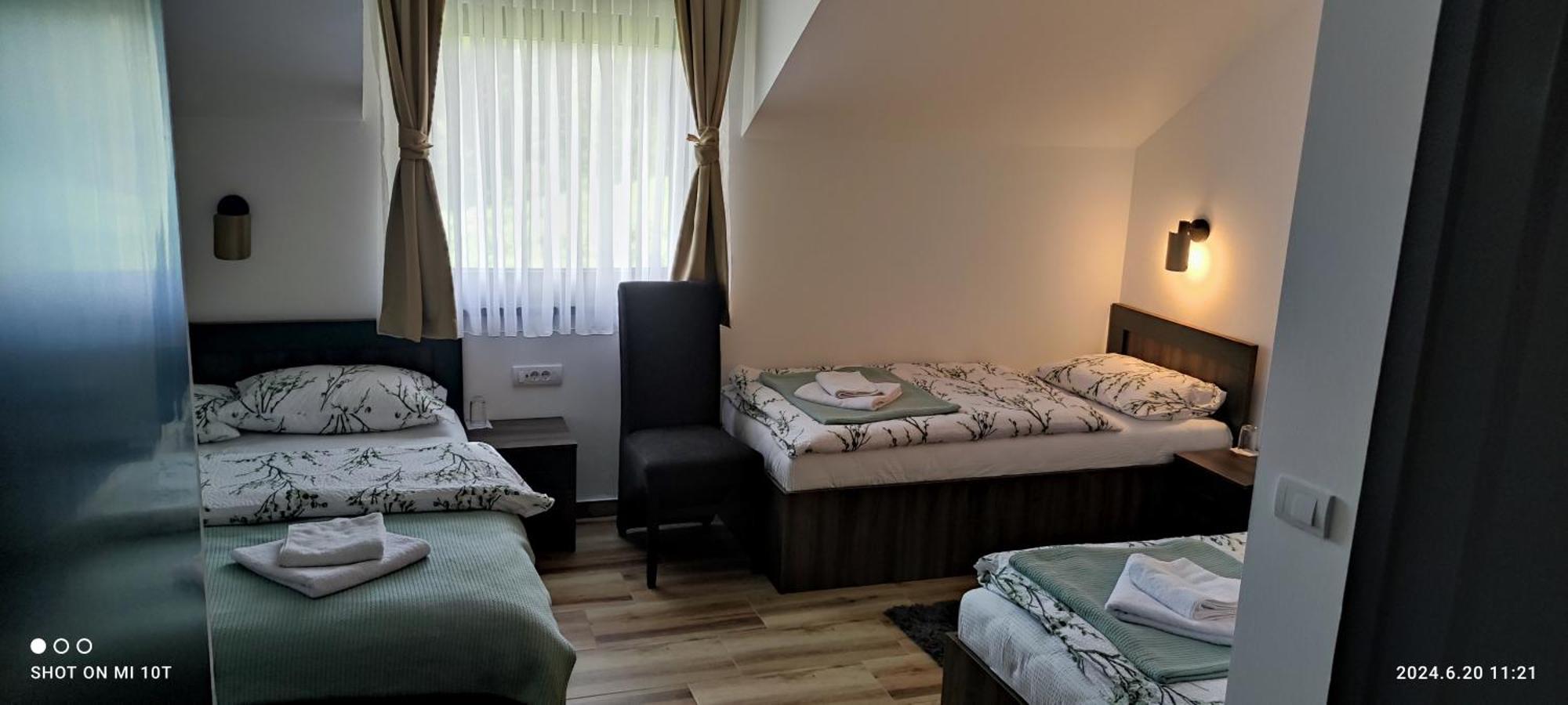 Pansion I Restoran ,, Pogled" Hotell Han Pijesak Exteriör bild
