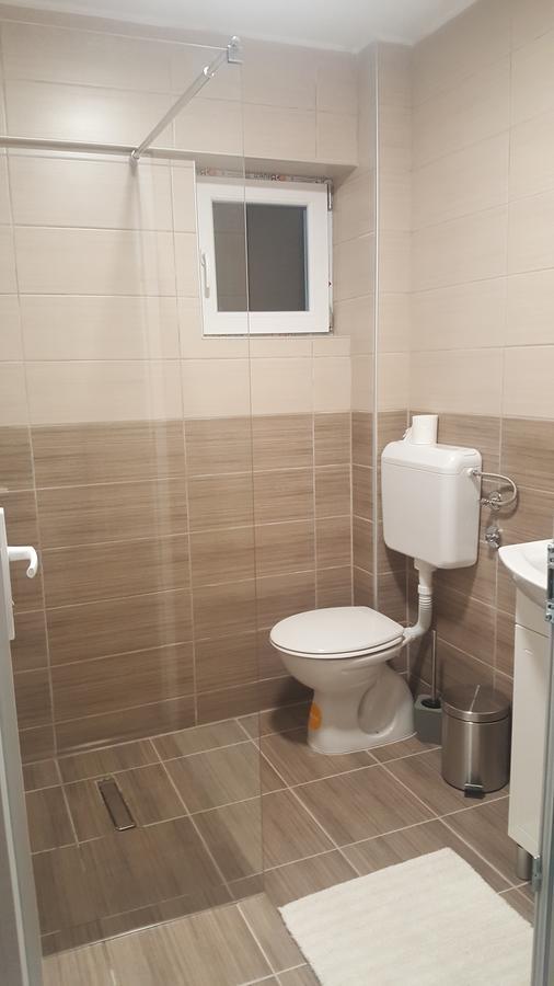 Pansion I Restoran ,, Pogled" Hotell Han Pijesak Exteriör bild