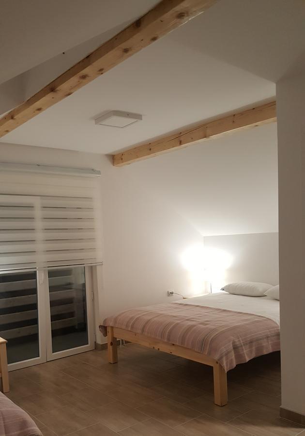 Pansion I Restoran ,, Pogled" Hotell Han Pijesak Exteriör bild
